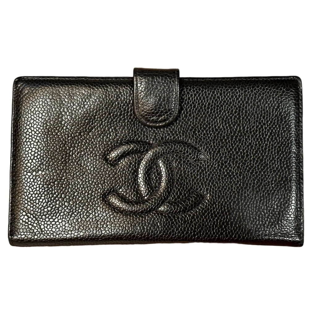 CHANEL Caviar CC Bi-Fold Wallet